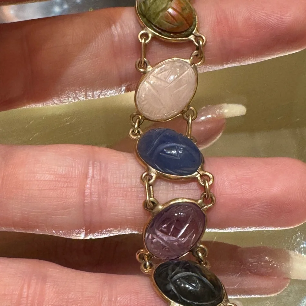 Vintage 70s Solid 14k Gold Scarab Precious Stone Bracelet - Picture 8 of 11